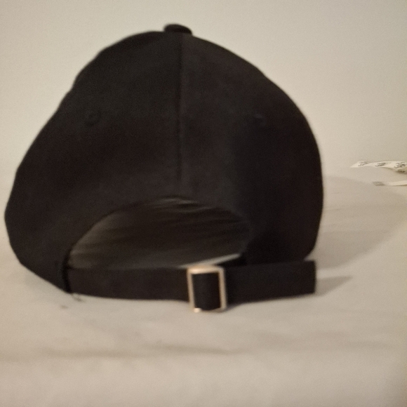 Black Cap with White NY Logo - Picture 5 of 5